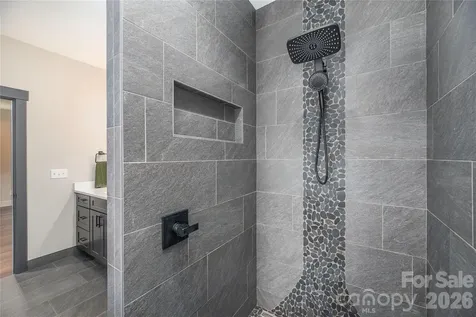 30 Garren View Drive Fairview NC 28730