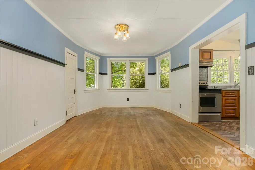 100 Cannon Drive Hendersonville NC 28792