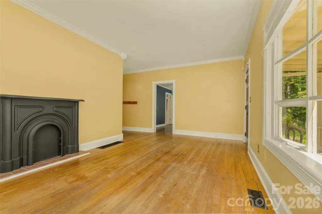 100 Cannon Drive Hendersonville NC 28792
