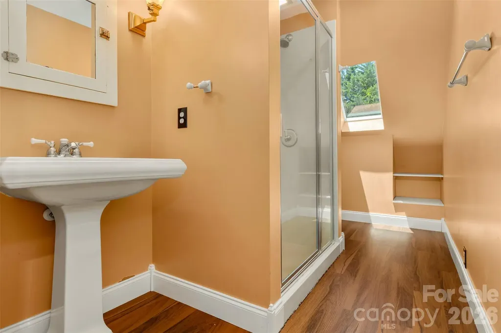 100 Cannon Drive Hendersonville NC 28792
