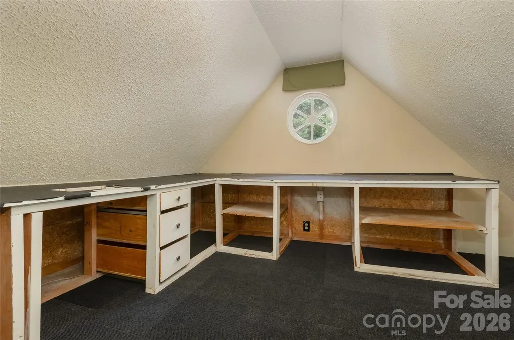 100 Cannon Drive Hendersonville NC 28792