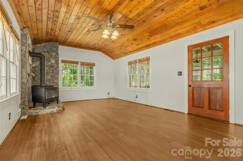 100 Cannon Drive Hendersonville NC 28792