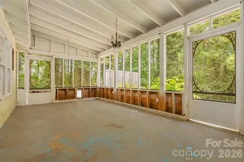 100 Cannon Drive Hendersonville NC 28792