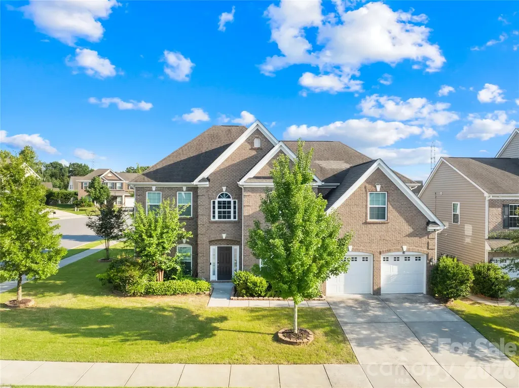 8862 Amazing Court Harrisburg NC 28075