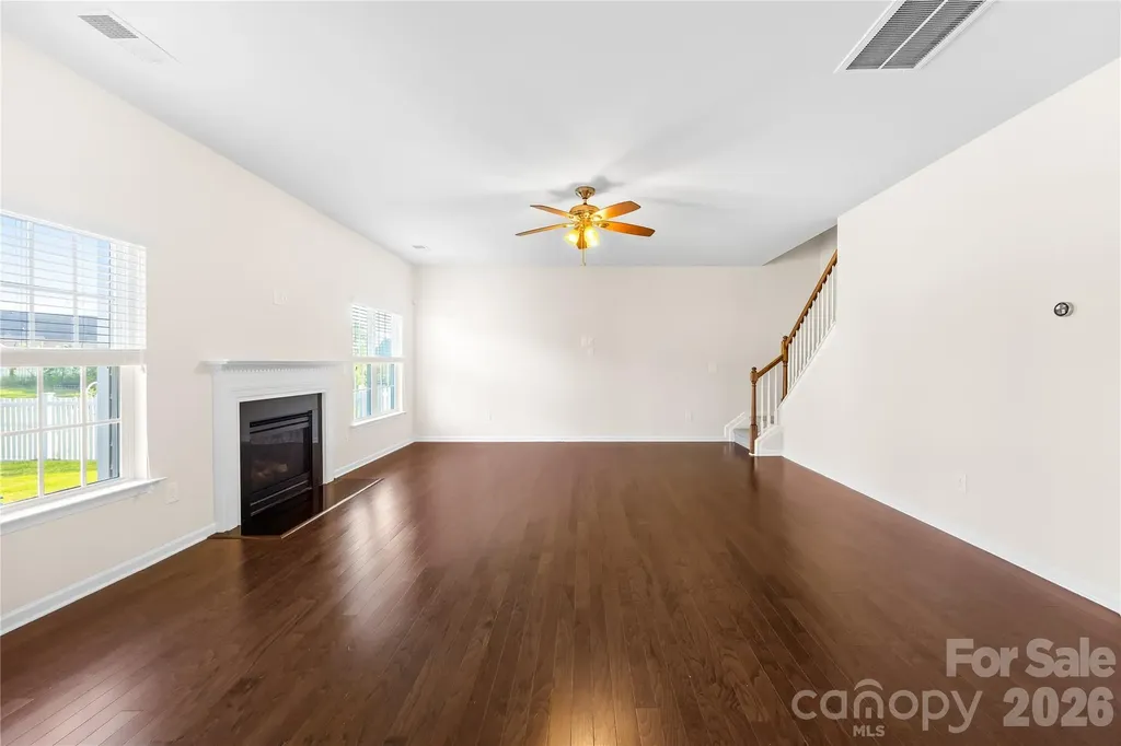 8862 Amazing Court Harrisburg NC 28075