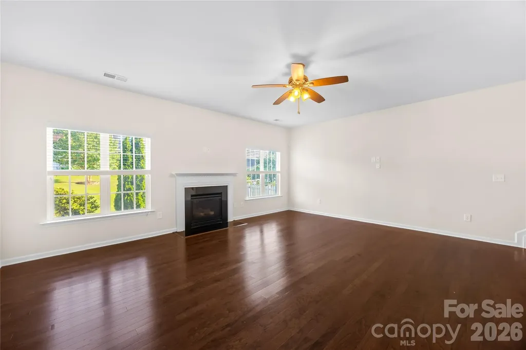 8862 Amazing Court Harrisburg NC 28075