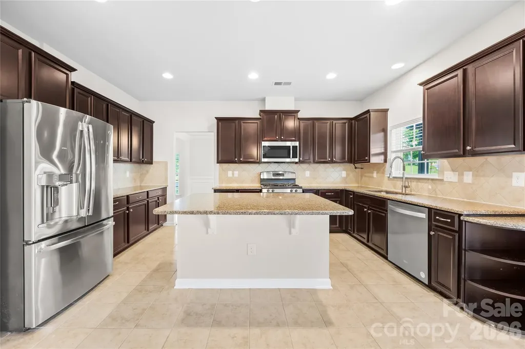 8862 Amazing Court Harrisburg NC 28075