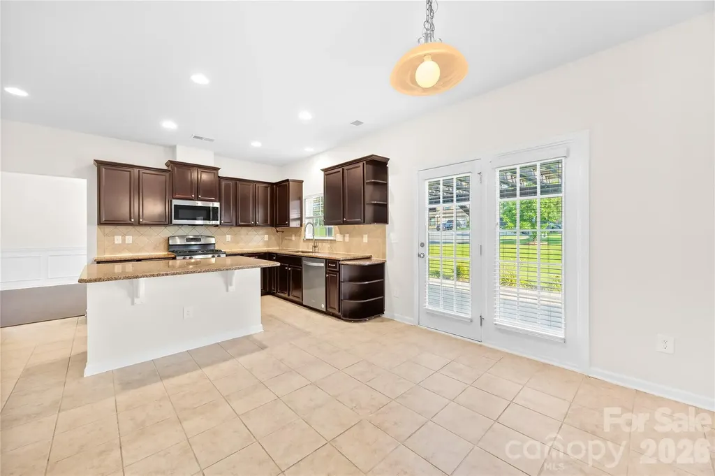 8862 Amazing Court Harrisburg NC 28075