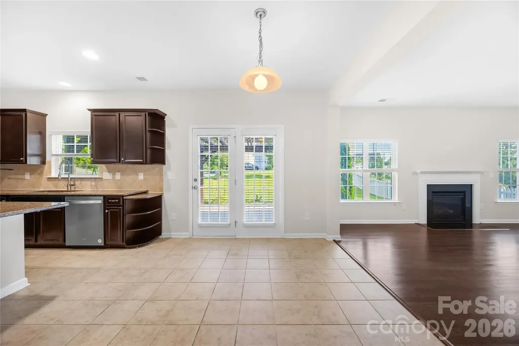 8862 Amazing Court Harrisburg NC 28075