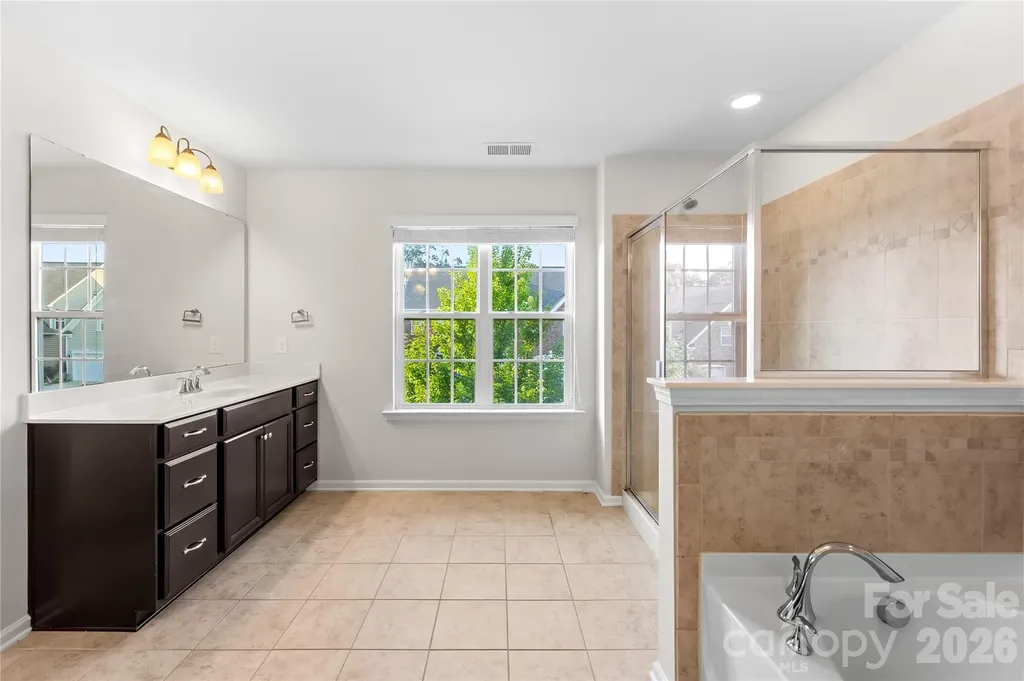 8862 Amazing Court Harrisburg NC 28075