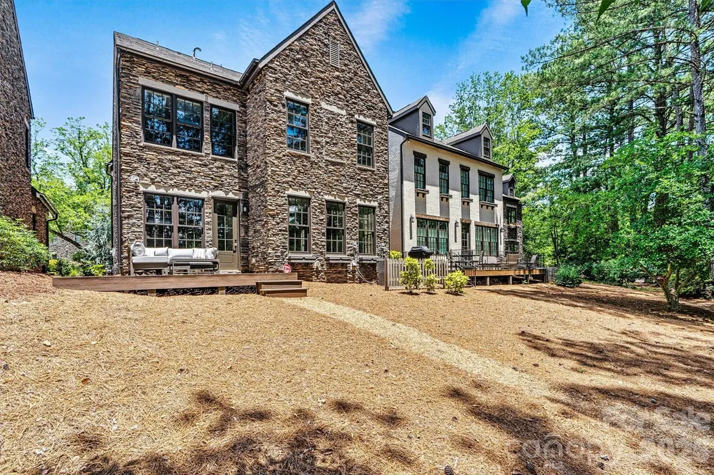 318 Ambleside Village Lane Davidson NC 28036