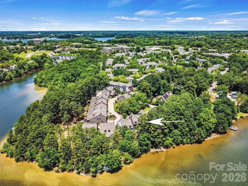 318 Ambleside Village Lane Davidson NC 28036