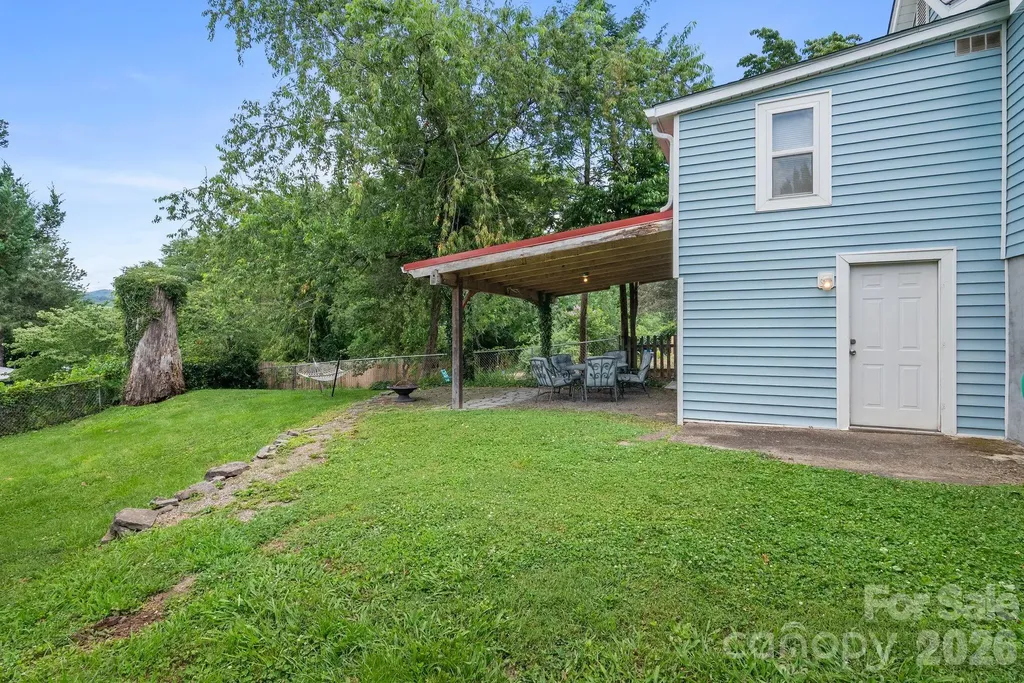 60 Annandale Avenue Asheville NC 28801