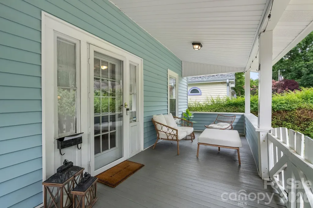 60 Annandale Avenue Asheville NC 28801