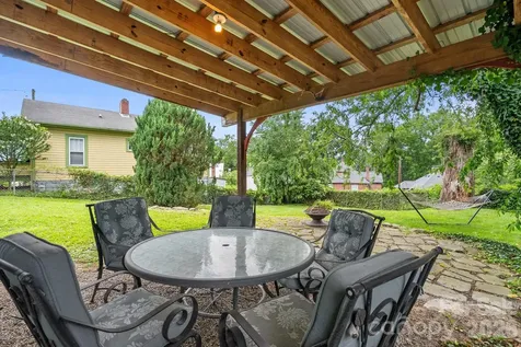 60 Annandale Avenue Asheville NC 28801