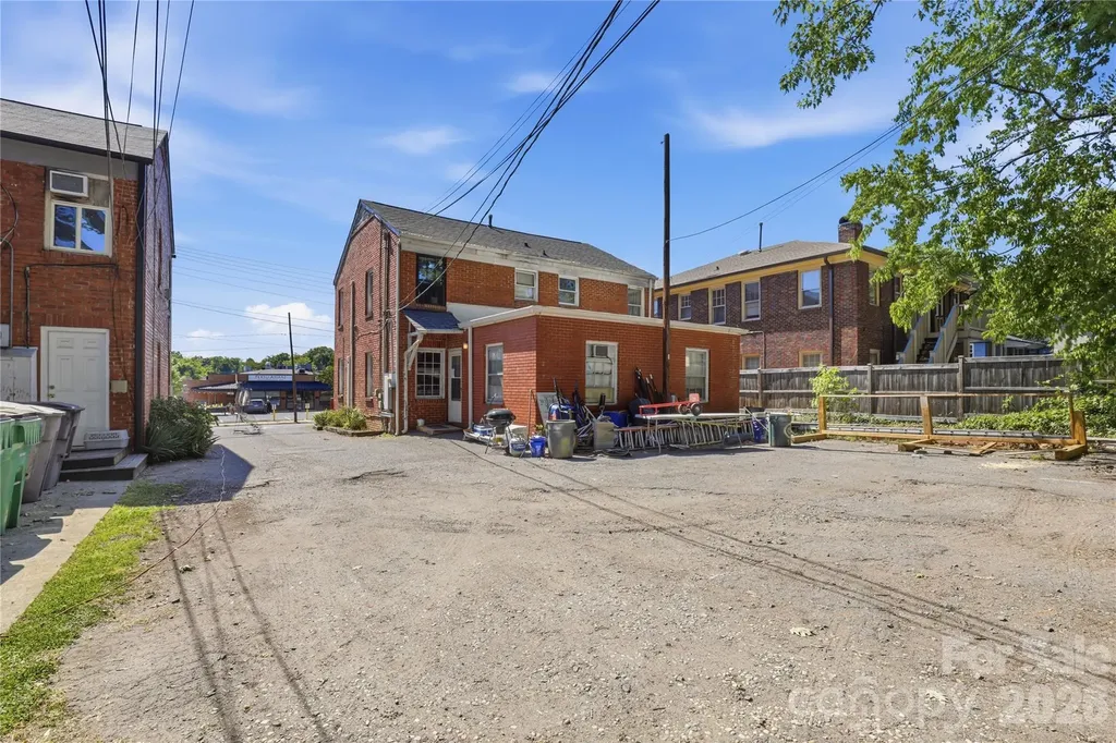 2213-2219 Park Road Charlotte NC 28203