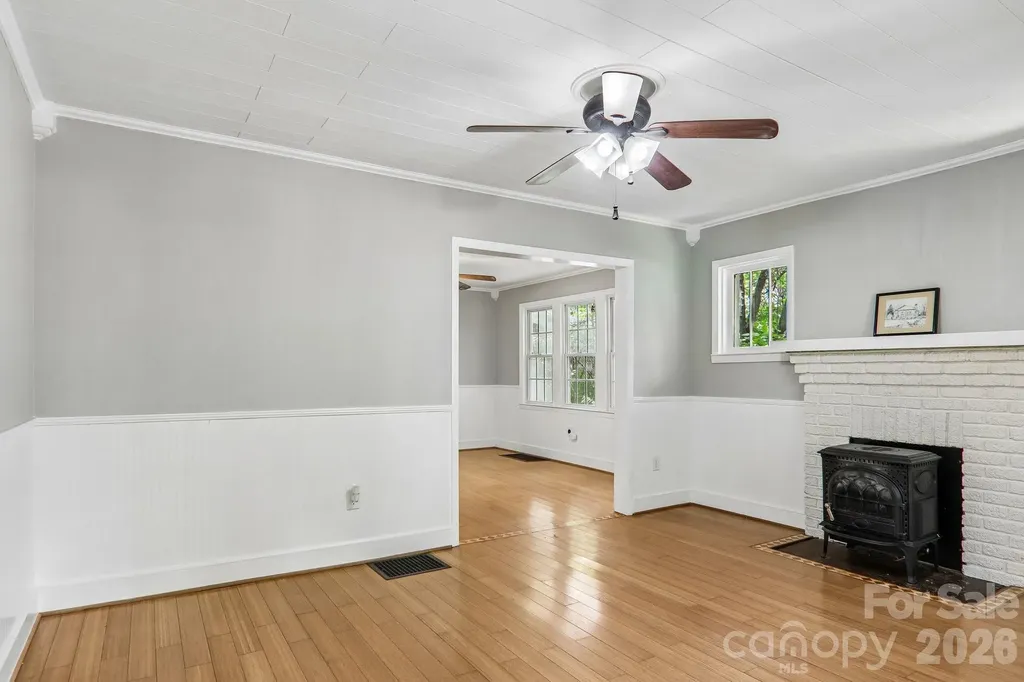 5 Belmont Avenue Asheville NC 28806