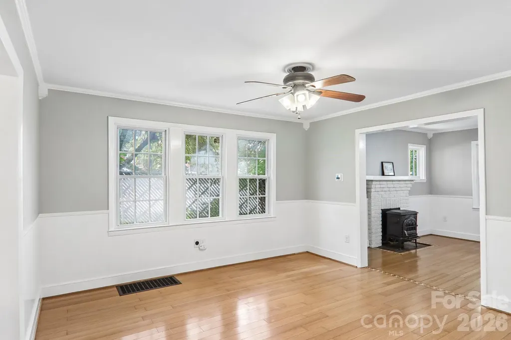 5 Belmont Avenue Asheville NC 28806