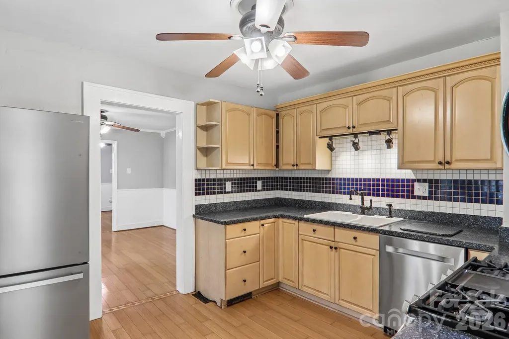 5 Belmont Avenue Asheville NC 28806