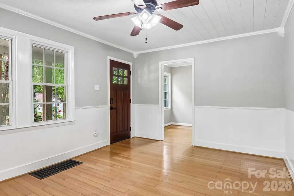 5 Belmont Avenue Asheville NC 28806