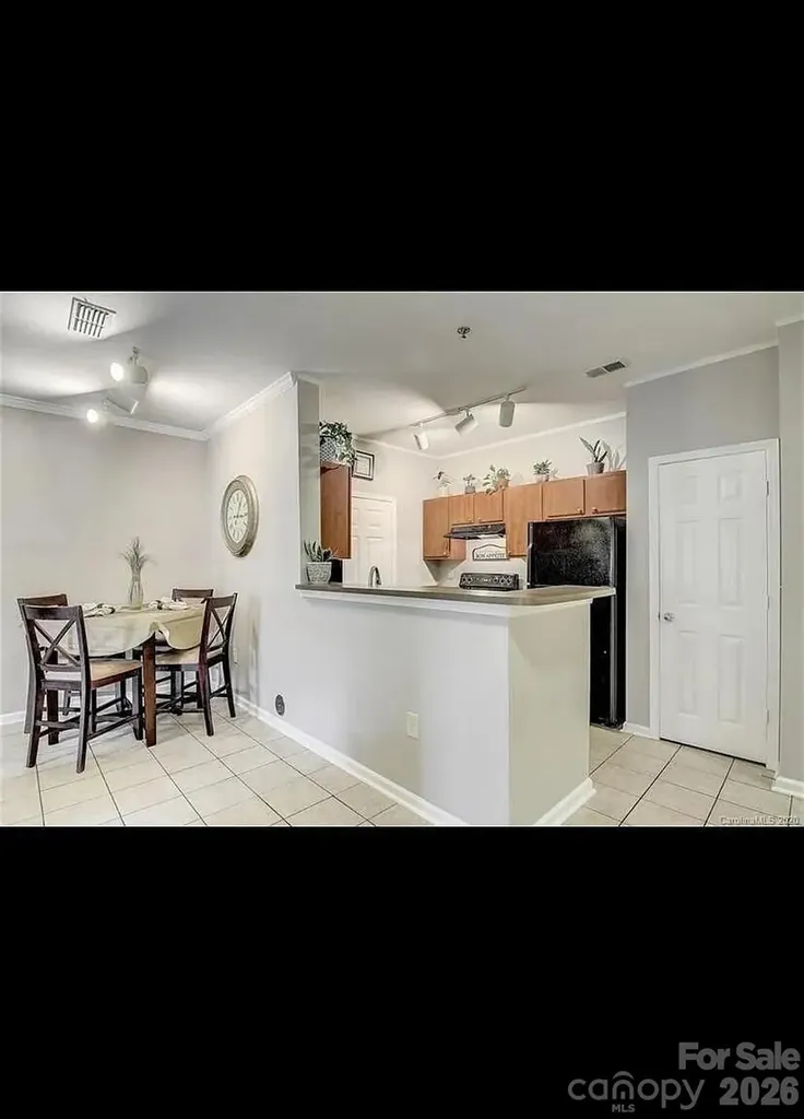 300 Vista Lake Drive Candler NC 28715