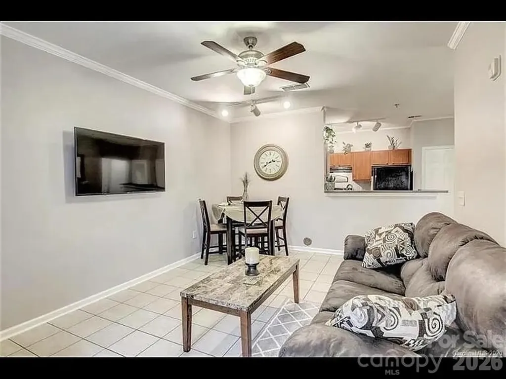 300 Vista Lake Drive Candler NC 28715