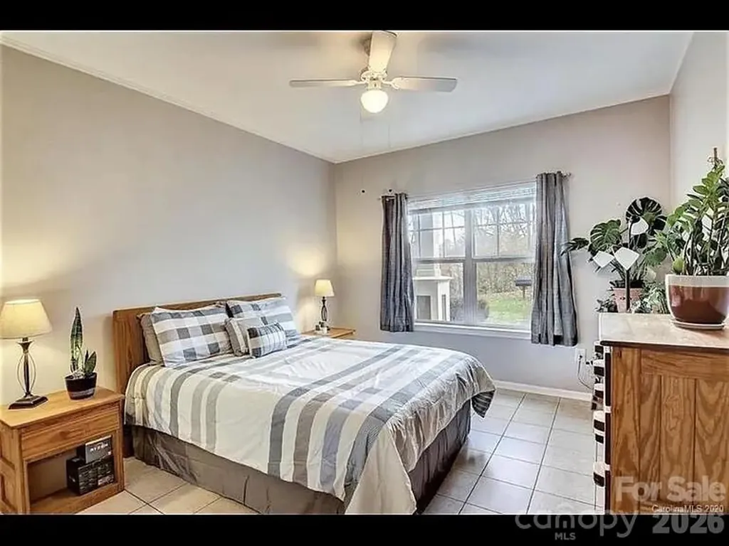 300 Vista Lake Drive Candler NC 28715