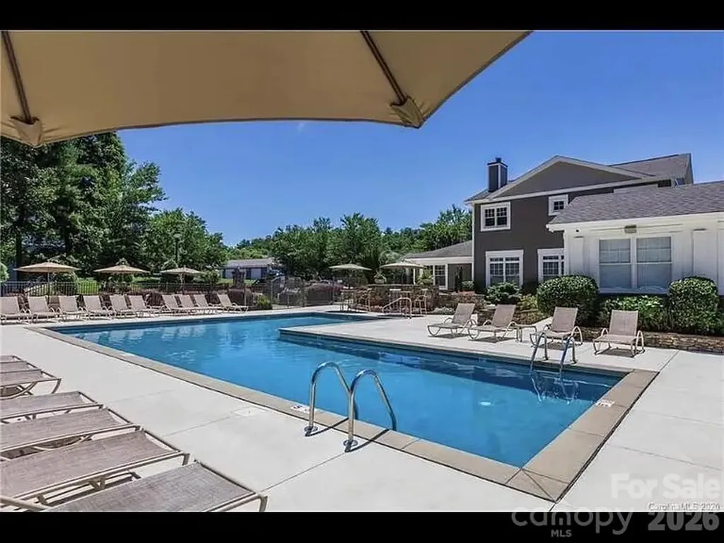 300 Vista Lake Drive Candler NC 28715
