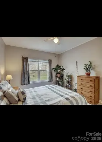 300 Vista Lake Drive Candler NC 28715