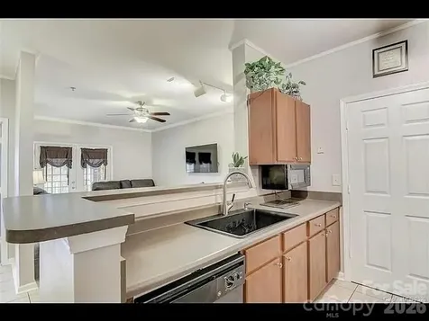 300 Vista Lake Drive Candler NC 28715