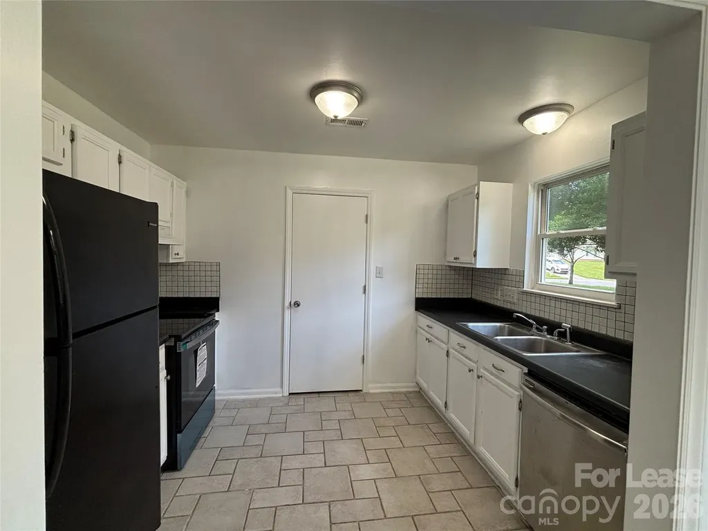 9419 Oren Thompson Road Charlotte NC 28213