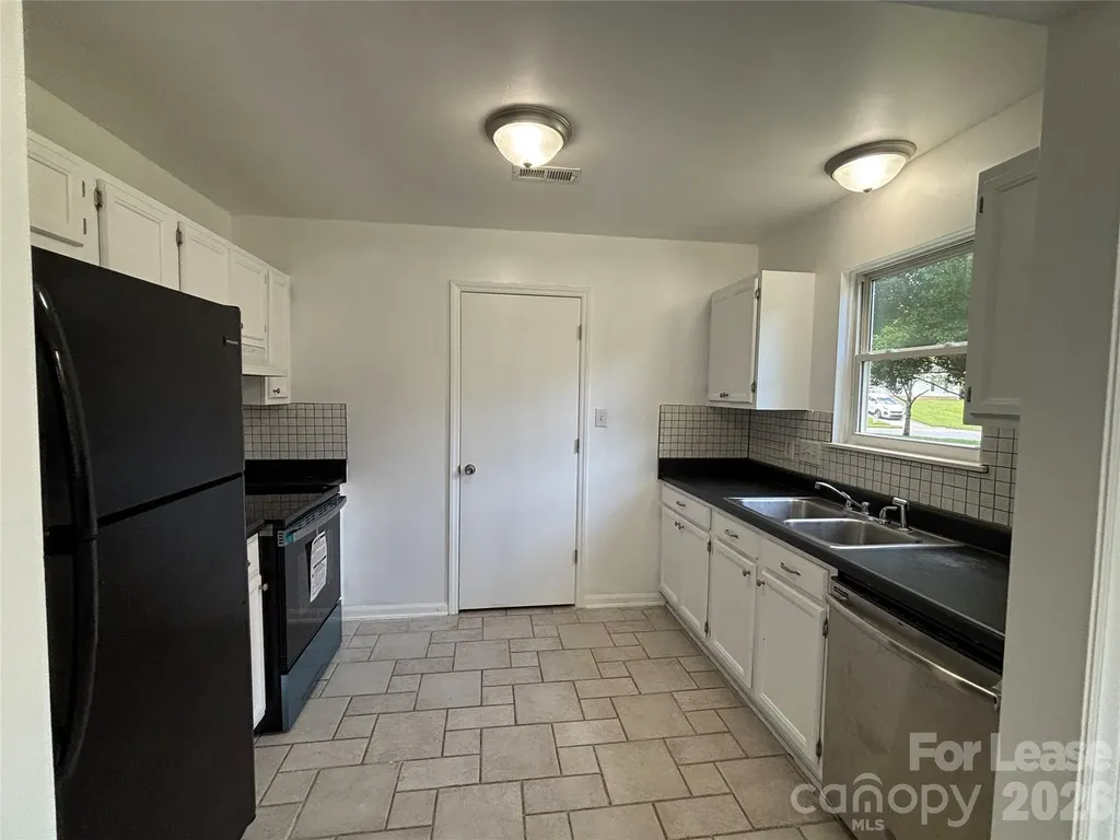 9419 Oren Thompson Road Charlotte NC 28213