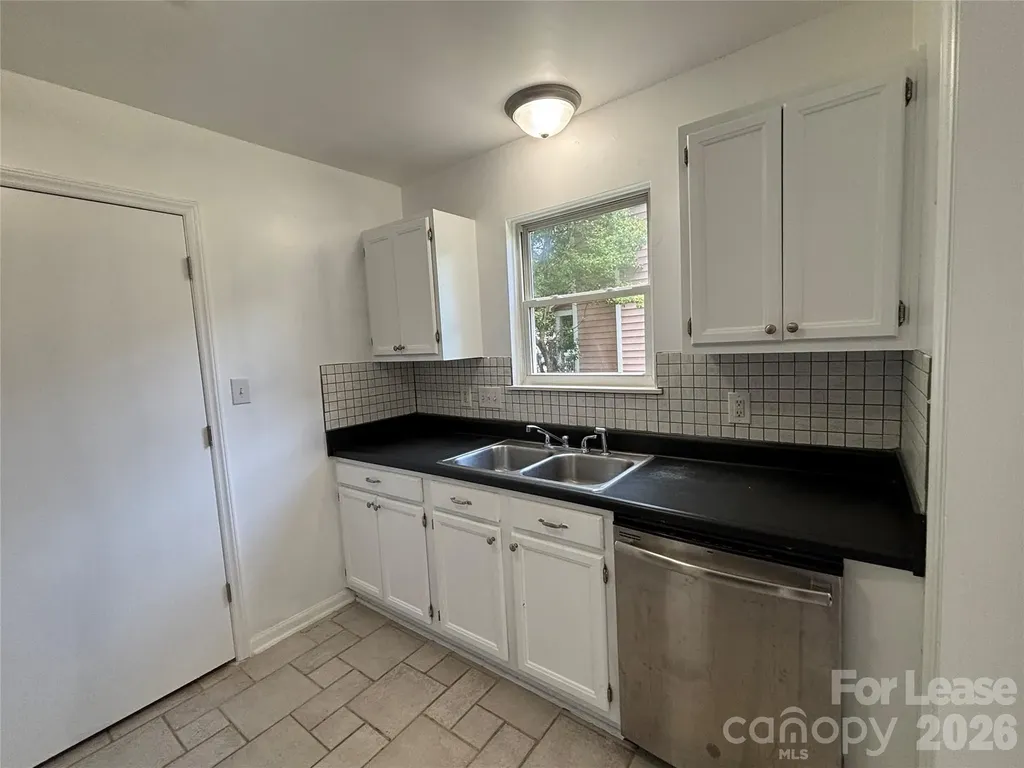 9419 Oren Thompson Road Charlotte NC 28213