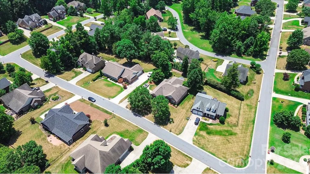 783 Sloan Street Denver NC 28037