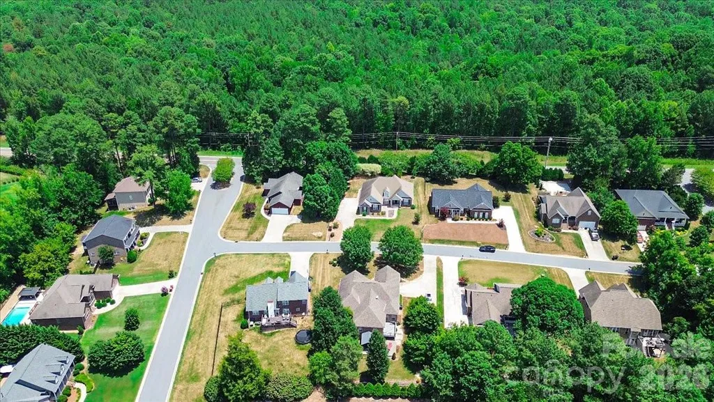 783 Sloan Street Denver NC 28037