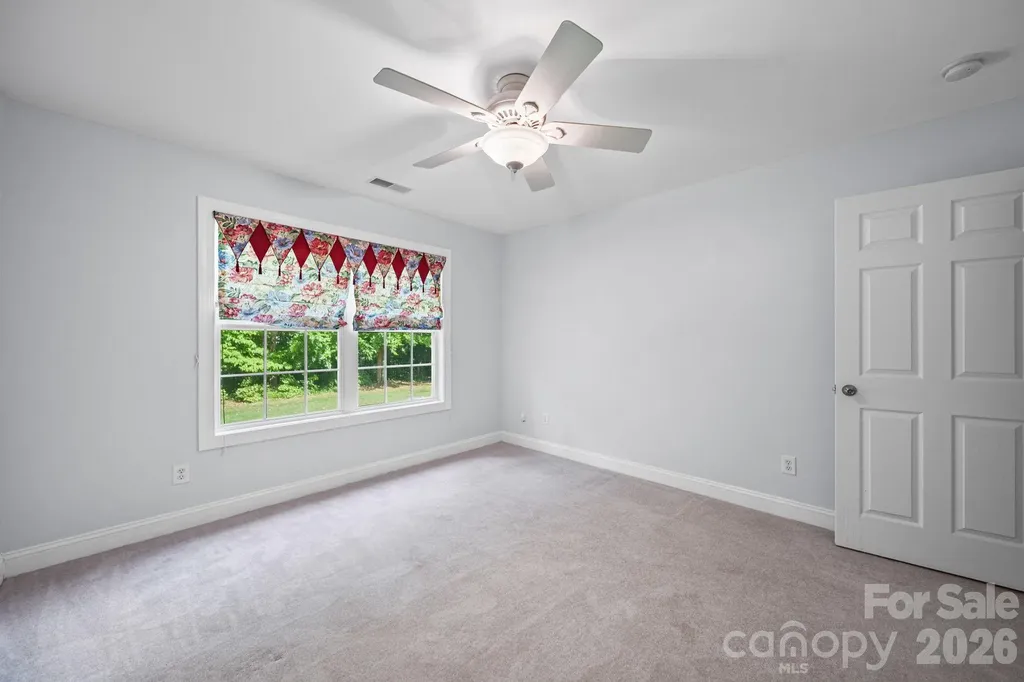 1042 Marguerite Drive Lowell NC 28098