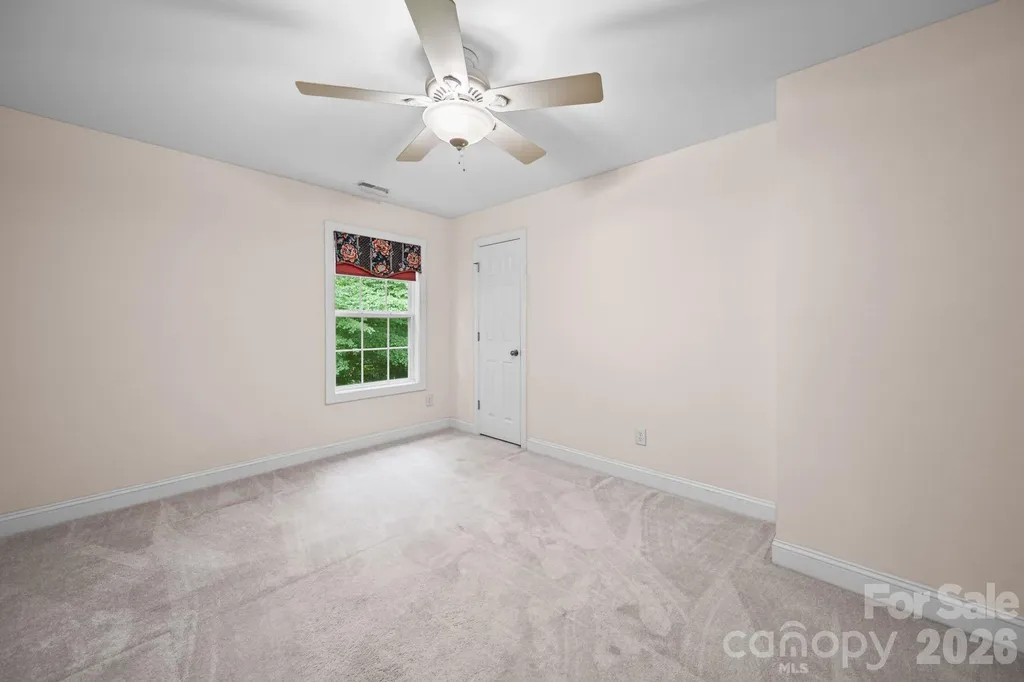 1042 Marguerite Drive Lowell NC 28098