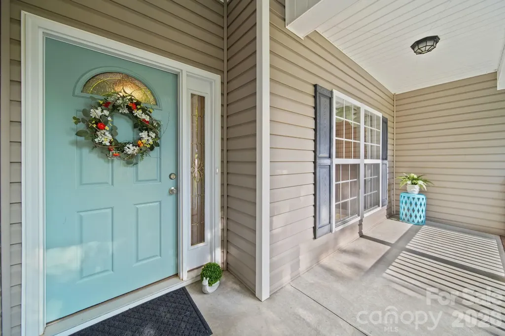 1042 Marguerite Drive Lowell NC 28098