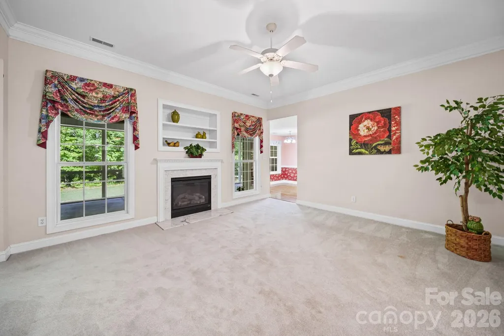 1042 Marguerite Drive Lowell NC 28098