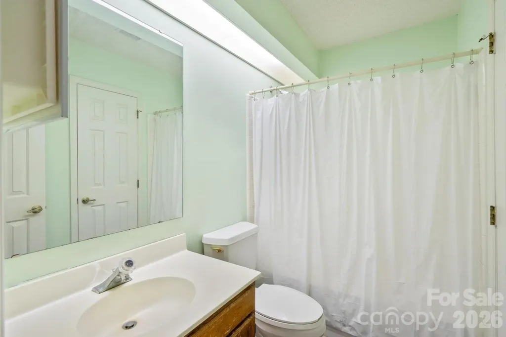 2834 Iron Gate Lane Charlotte NC 28212