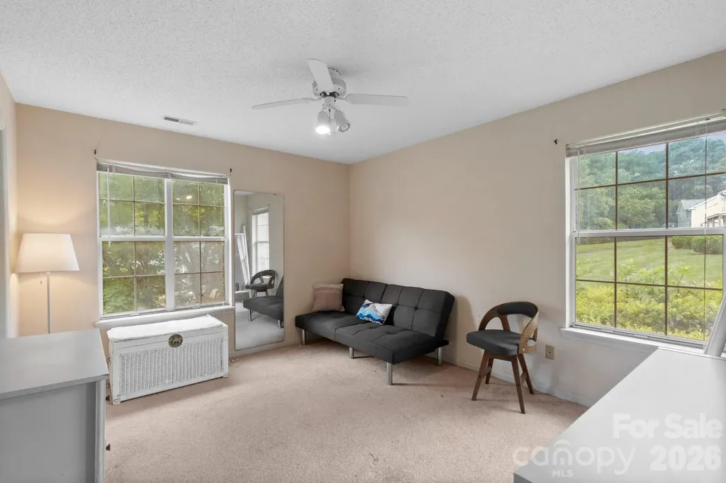2834 Iron Gate Lane Charlotte NC 28212