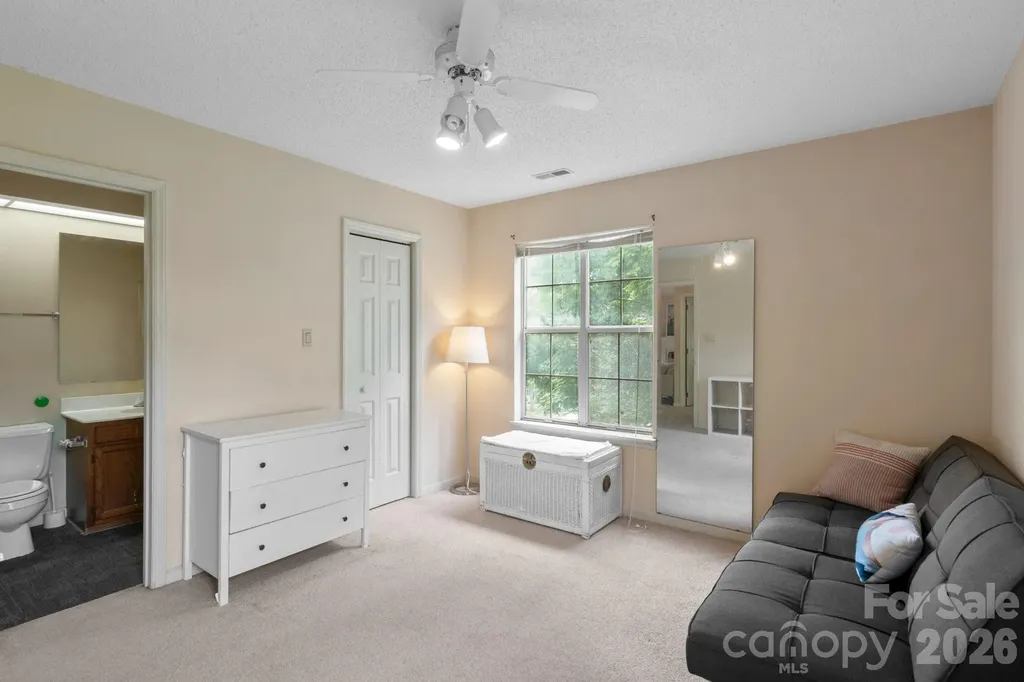 2834 Iron Gate Lane Charlotte NC 28212