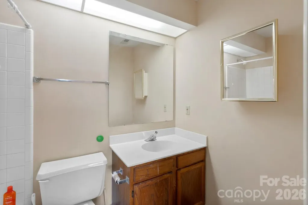 2834 Iron Gate Lane Charlotte NC 28212
