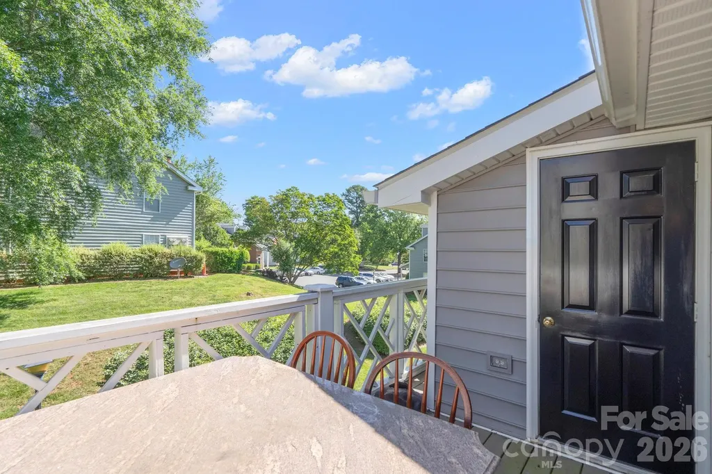 2834 Iron Gate Lane Charlotte NC 28212