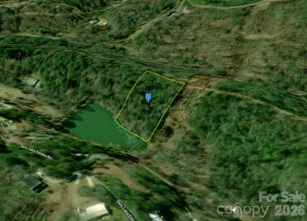 160 Gem Lake Estates Road Franklin NC 28734