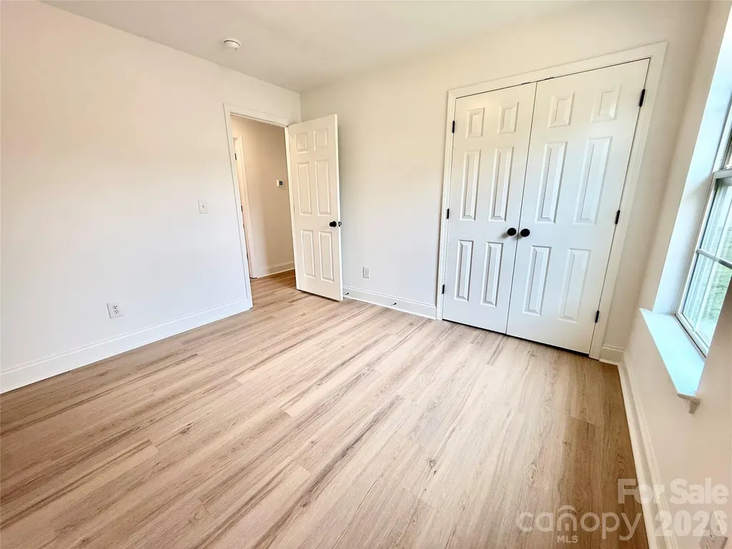 121 S Beaver Street Landis NC 28088