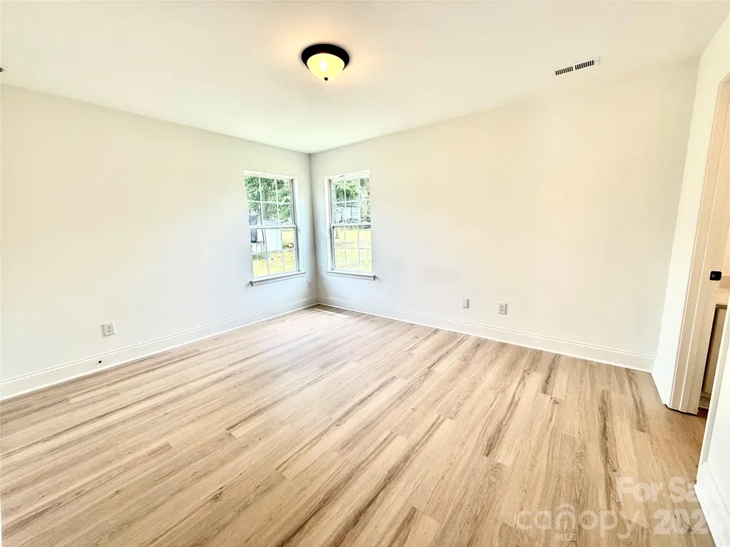 121 S Beaver Street Landis NC 28088