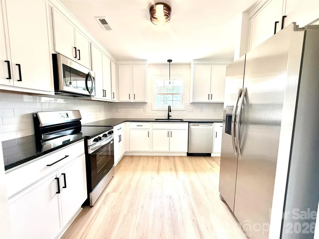 121 S Beaver Street Landis NC 28088