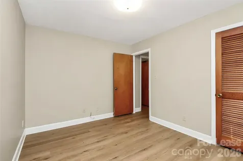 3728 Dresden Drive Charlotte NC 28205