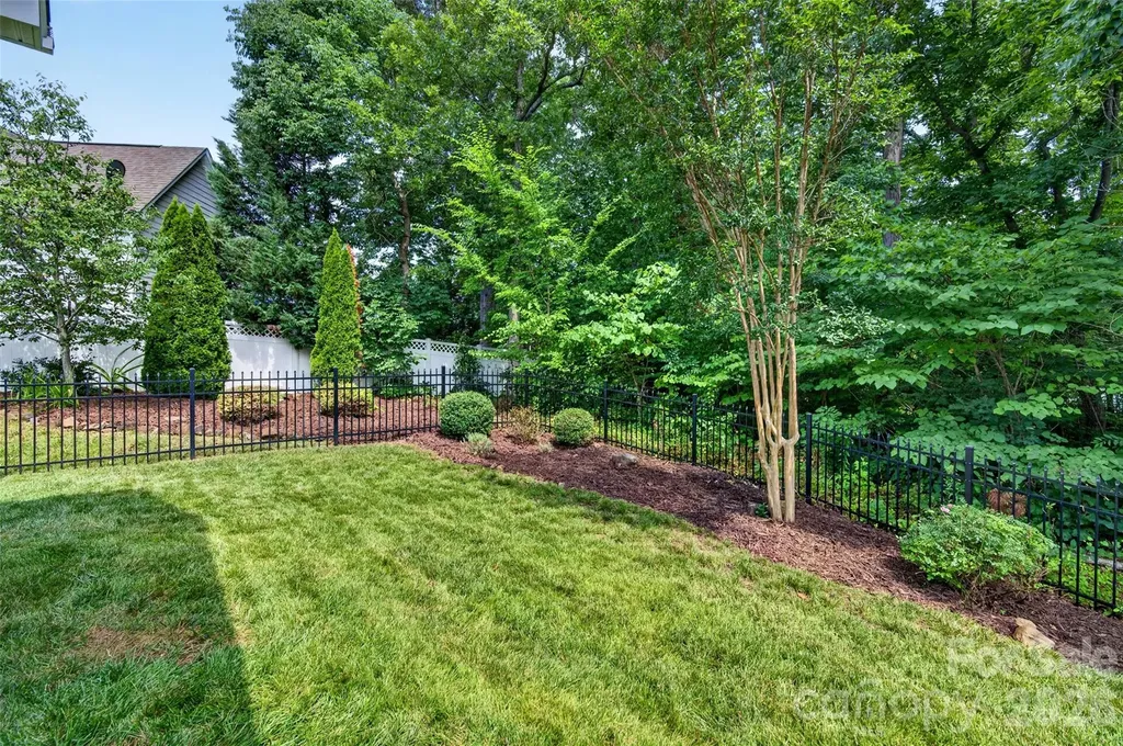 6405 Alba Rose Lane Huntersville NC 28078
